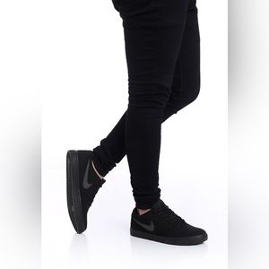 Nike SB Check Triple Black Low-Top Sneakers